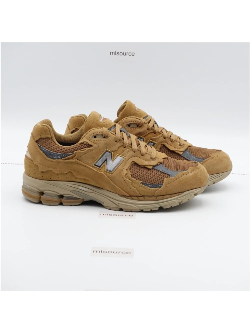 New Balance men new